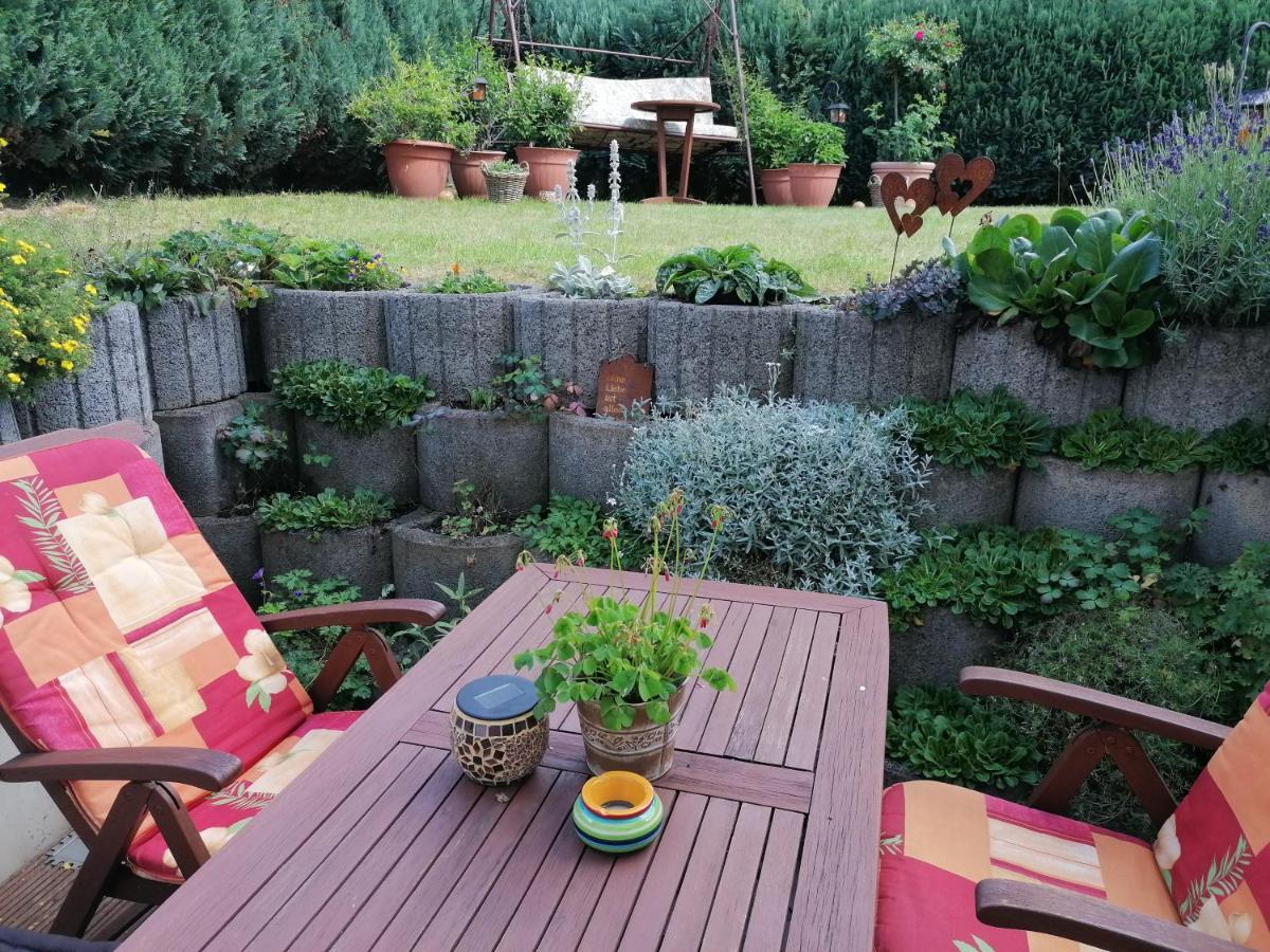 Ferienwohnung Gemütlich wohnen in Welling Exterior foto